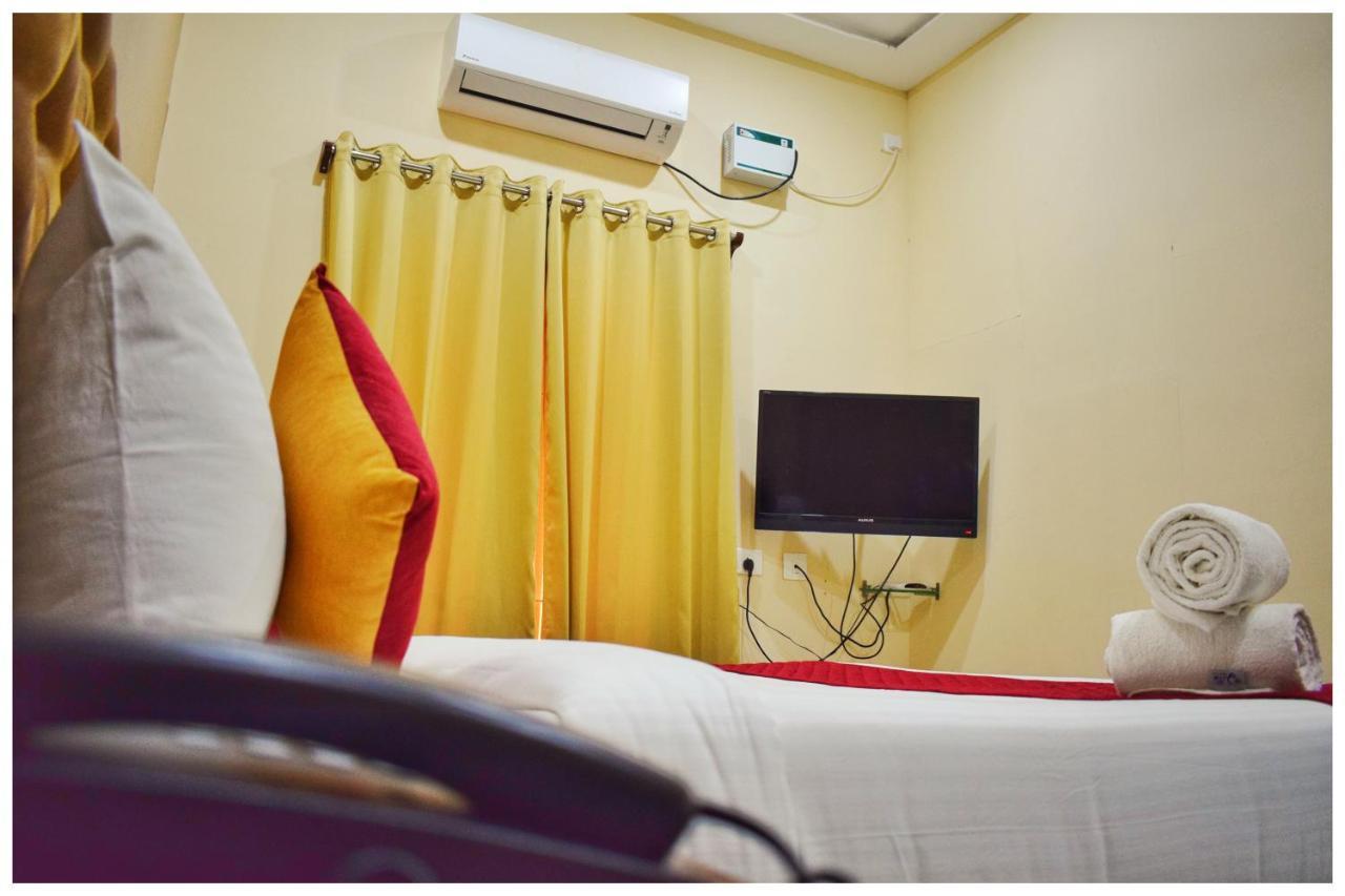 วิลลา มอนติคาร์โล Hotel ปอนดิเชอรี ภายนอก รูปภาพ