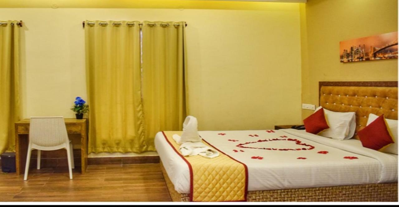 วิลลา มอนติคาร์โล Hotel ปอนดิเชอรี ภายนอก รูปภาพ